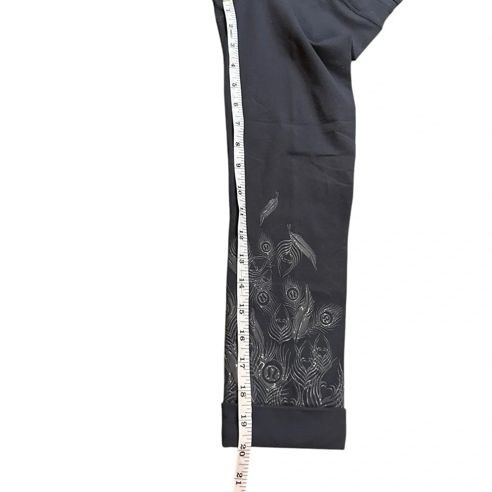 Lululemon Acro cropped grey leggings size 4 peacock‎